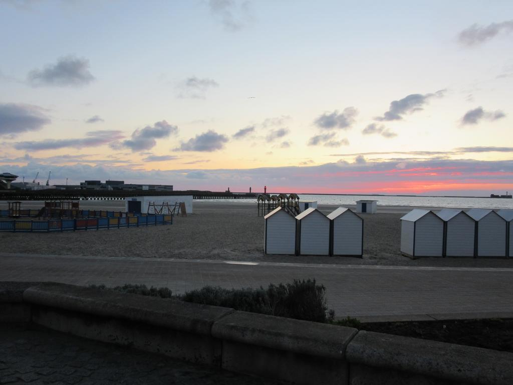 P'Tite Maison Entre Mer Et Campagne Wimille Buitenkant foto