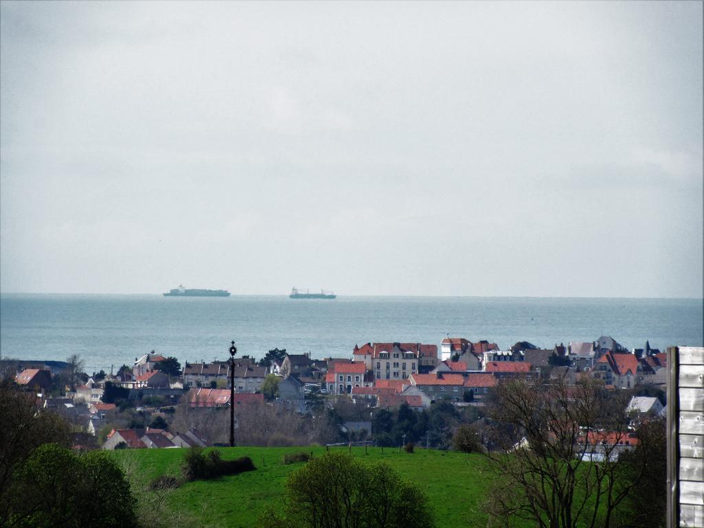 P'Tite Maison Entre Mer Et Campagne Wimille Buitenkant foto