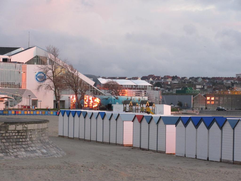 P'Tite Maison Entre Mer Et Campagne Wimille Buitenkant foto